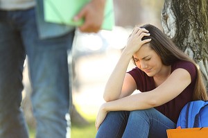 Cómo reconocer relaciones tóxicas en la adolescencia
